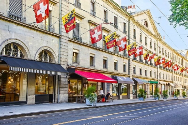 2-hour Geneva City Tour