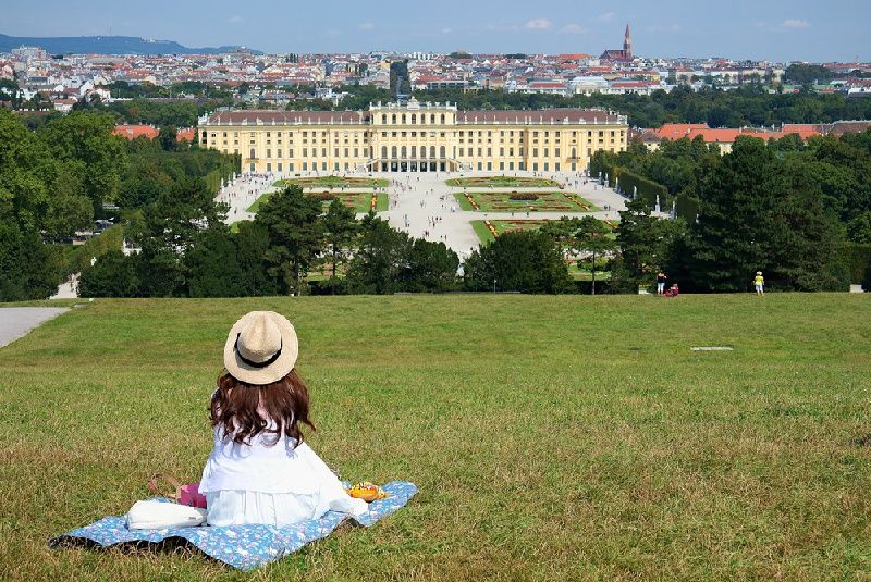 8-Day Central Europe Tour Package: Prague to Budapest  